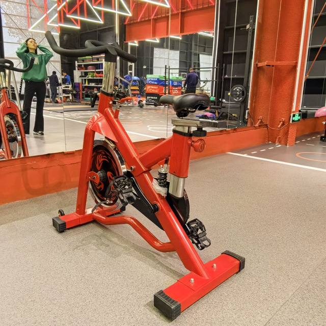 Bicicleta de spinning tipo cadena MND-D01 | Bicicleta estática comercial | APTITUD MND