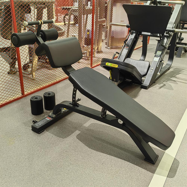 Banco reclinable ajustable F37 | Entrenamiento abdominal | Estación de entrenamiento central