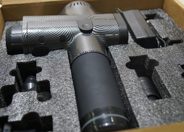 Pistola profesional de masaje de tejido profundo MND-A1 | Recuperación muscular portátil