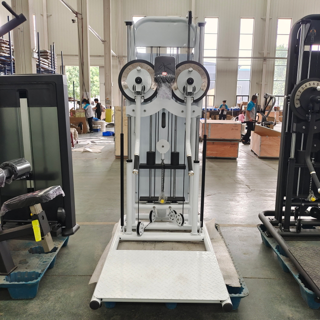 MND-FF94 Entrenador de elevación lateral y clip de pecho | Máquina para hombros y pecho