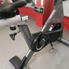 Bicicleta estática para gimnasio con estructura de acero MND-D12 | Impulsado por correa | APTITUD MND